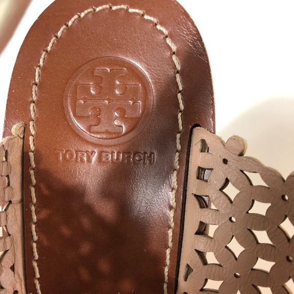 Tory Burch Ivory Flower Platform Wedge Leather Sandals Size 10.5 - Picture 7 of 11